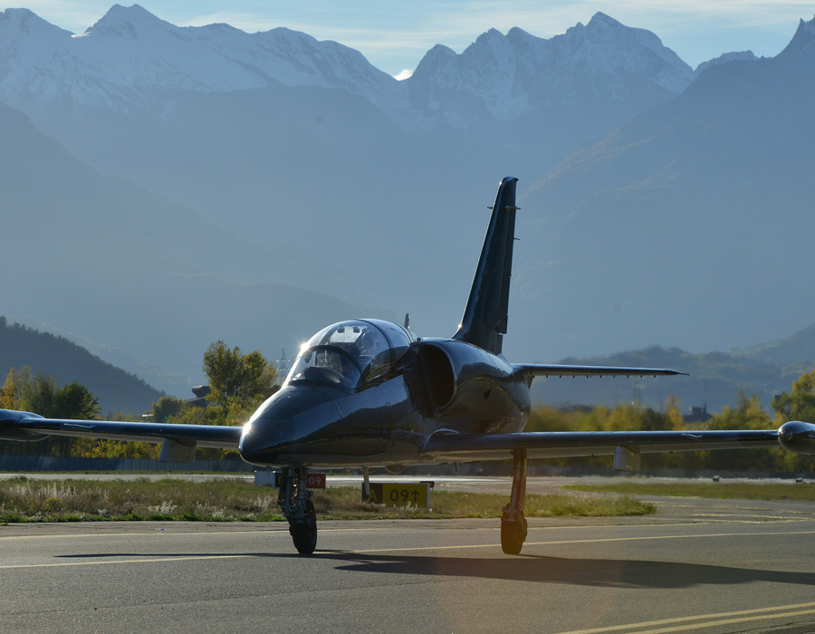 Hawker Hunter fliegen in der Schweiz