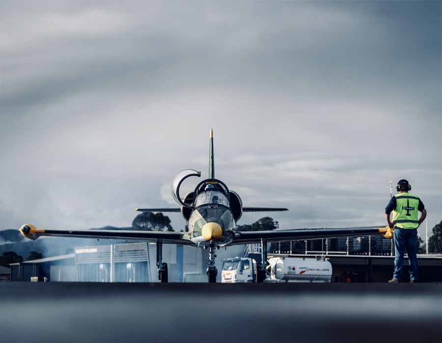 Hawker Hunter fliegen in der Schweiz