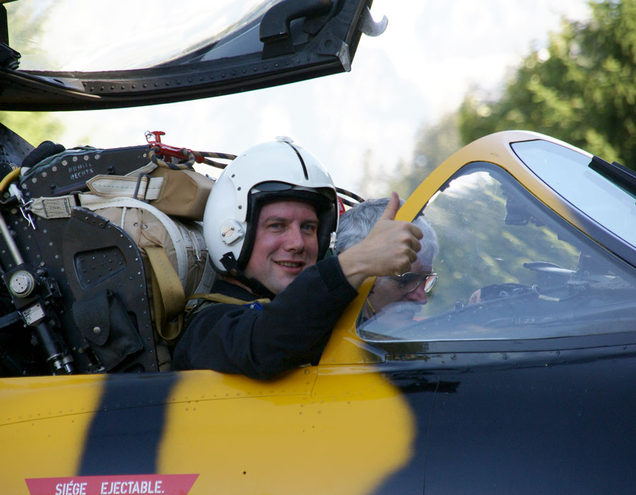 Hawker Hunter fliegen in der Schweiz