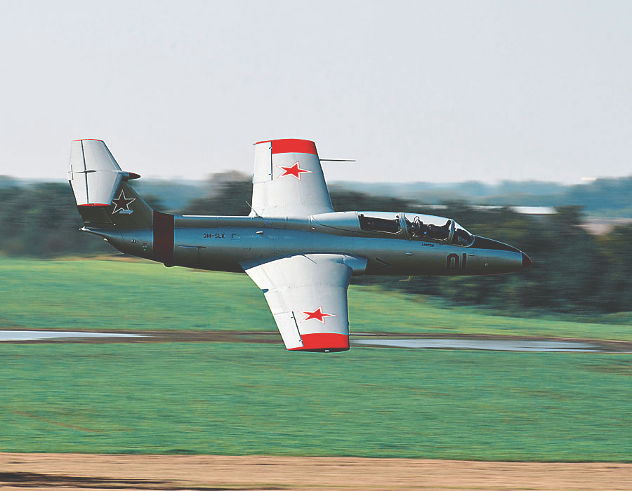 Hawker Hunter fliegen in der Schweiz