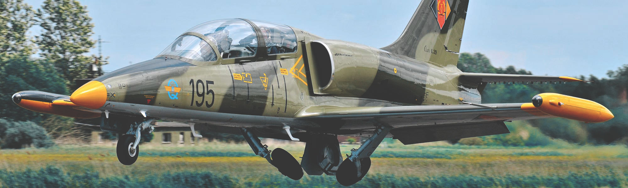 L-39 Albatros fliegen ab Paderborn
