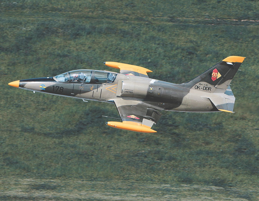 Hawker Hunter fliegen in der Schweiz