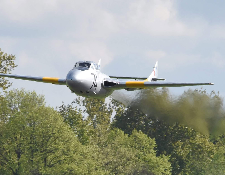 Hawker Hunter fliegen in der Schweiz